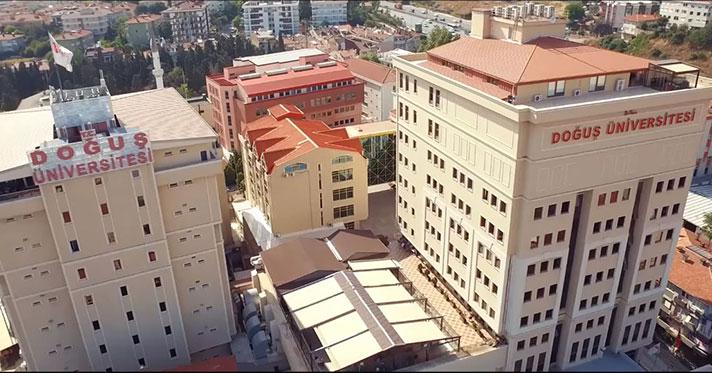 Kampüs Meydanı